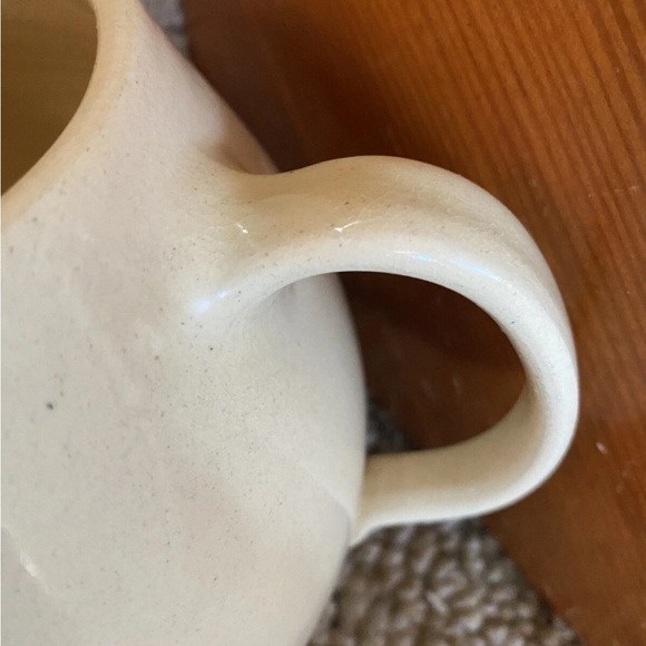 Vintage Casey Stoneware Blue and Cream Duck Art Pitcher EUC!! - Picture 5 of 16